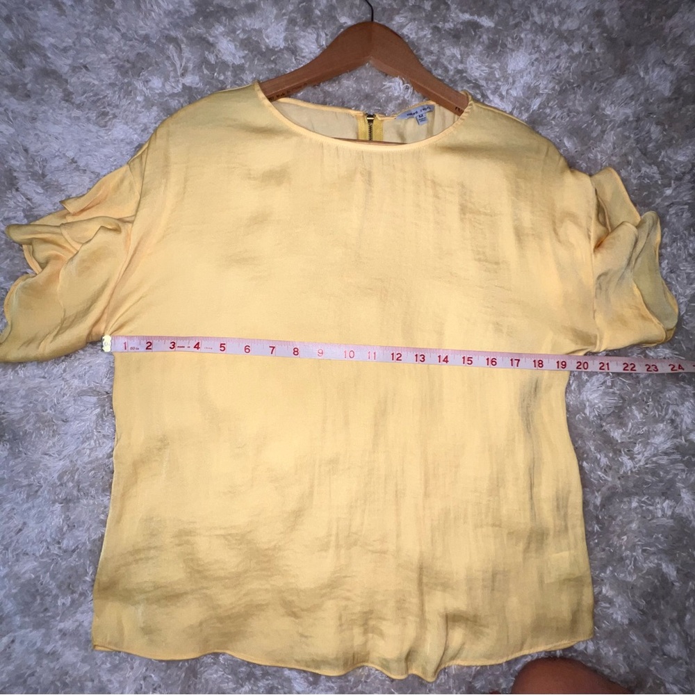 Naked Zebra Yellow Ruffle Sleeve Blouse | Silky Flowy Top Size M - Picture 6 of 9